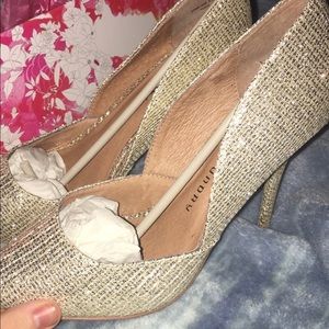 Chinese laundry champagne stilettos